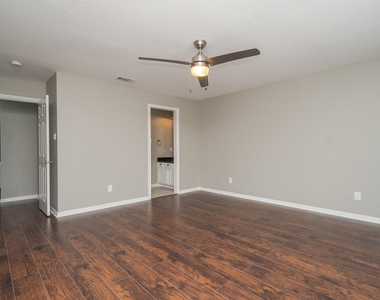16031 Cassandra Park Street - Photo Thumbnail 27