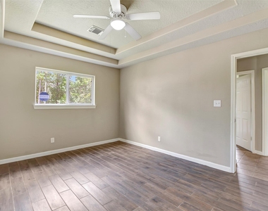 10731 Royal Terrell Drive - Photo Thumbnail 18