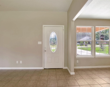 10731 Royal Terrell Drive - Photo Thumbnail 2