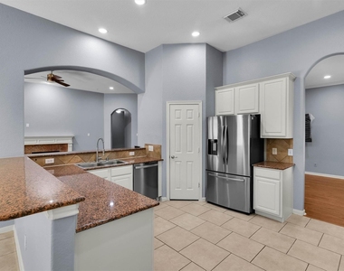 7 Caelin Court - Photo Thumbnail 11