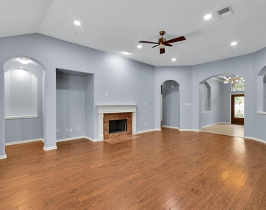 7 Caelin Court - Photo Thumbnail 16