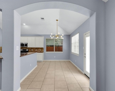 7 Caelin Court - Photo Thumbnail 15