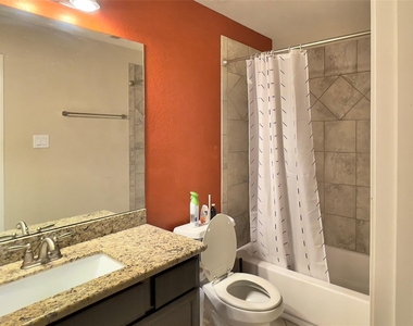 21618 Ivory Gate Lane - Photo Thumbnail 12