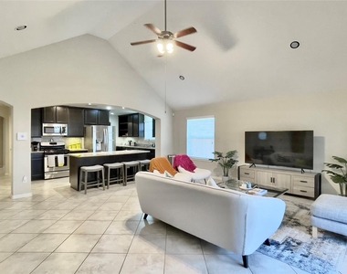 21618 Ivory Gate Lane - Photo Thumbnail 3