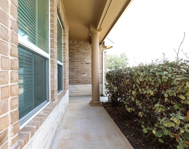4155 Falvel Cove Drive - Photo Thumbnail 15