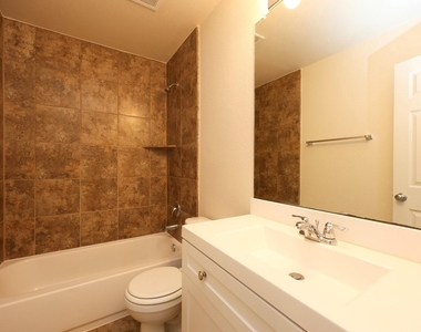 4155 Falvel Cove Drive - Photo Thumbnail 11