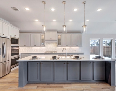 30527 Watershed Way - Photo Thumbnail 15