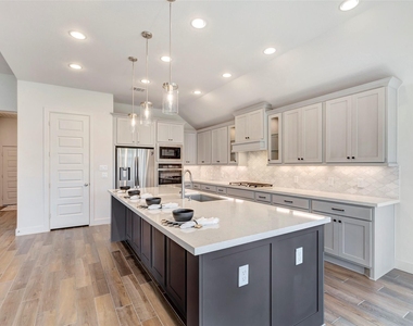 30527 Watershed Way - Photo Thumbnail 16