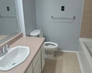 4523 Stallion Brook Lane - Photo Thumbnail 11