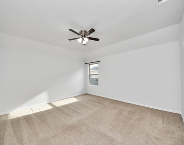 23714 Via Viale Drive - Photo Thumbnail 29