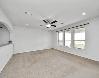 23714 Via Viale Drive - Photo Thumbnail 18