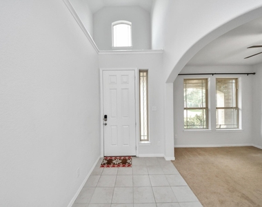 23714 Via Viale Drive - Photo Thumbnail 6