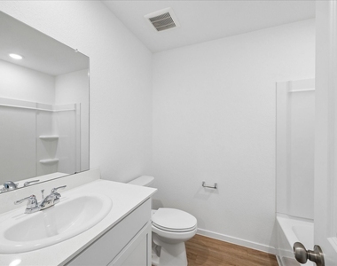 21583 Casavatore Dr - Photo Thumbnail 16