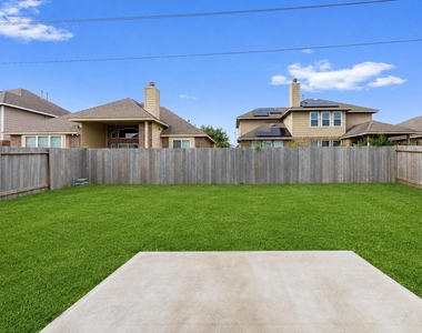 6222 Prince Place Drive - Photo Thumbnail 20