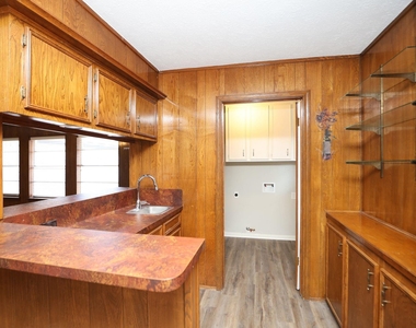 815 Park Meadow Drive - Photo Thumbnail 13