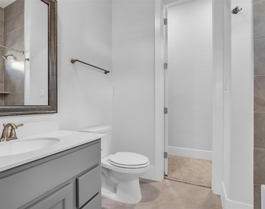 16 Clearview Terrace Place - Photo Thumbnail 19