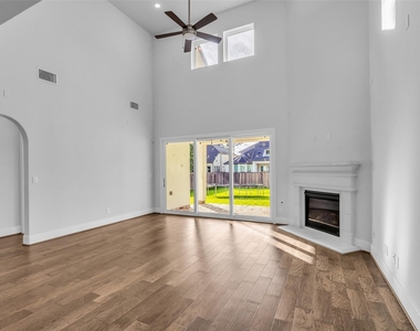 16 Clearview Terrace Place - Photo Thumbnail 14