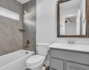 16 Clearview Terrace Place - Photo Thumbnail 38