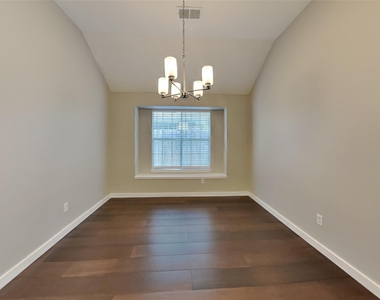 18702 Timber Way Drive - Photo Thumbnail 6