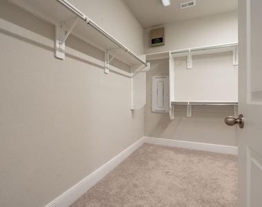 27479 Vivace Drive - Photo Thumbnail 24