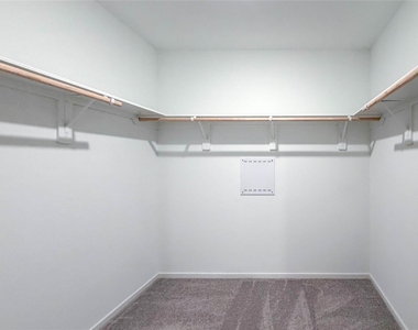 3005 Highbank Drive - Photo Thumbnail 16