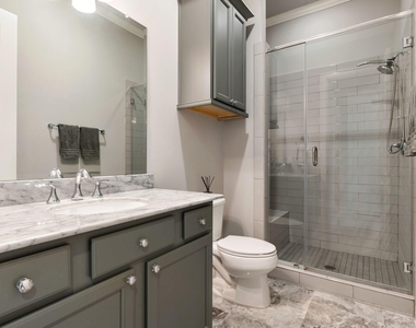 306 W Saulnier Street - Photo Thumbnail 6