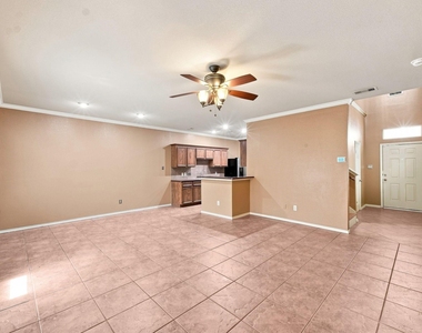 16551 Pentonshire Lane - Photo Thumbnail 11