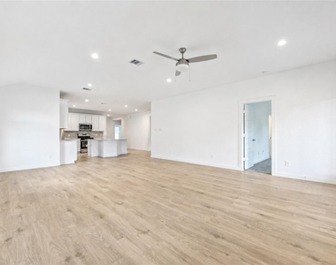 31727 Hallington Hill Lane - Photo Thumbnail 13