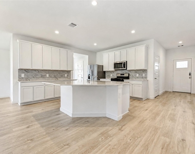 31727 Hallington Hill Lane - Photo Thumbnail 5