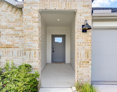 31727 Hallington Hill Lane - Photo Thumbnail 3