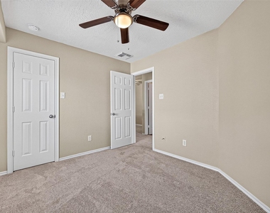 3312 Orchid Trace Lane - Photo Thumbnail 18