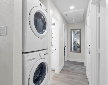 3138 Sunbeam Street - Photo Thumbnail 20