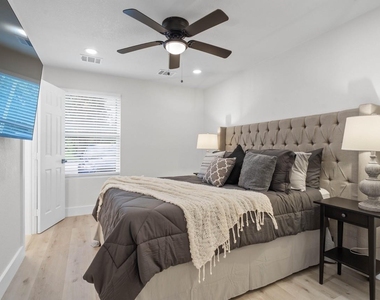 3138 Sunbeam Street - Photo Thumbnail 21