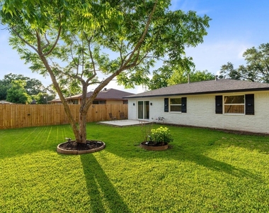 3138 Sunbeam Street - Photo Thumbnail 35