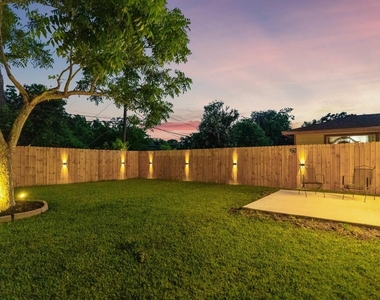 3138 Sunbeam Street - Photo Thumbnail 40