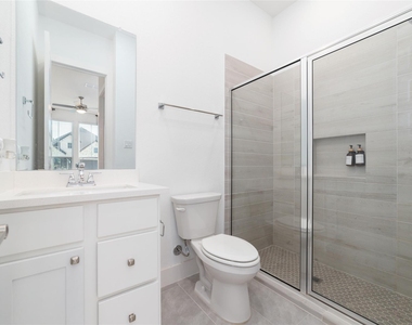 32018 Crested Knoll Court - Photo Thumbnail 8