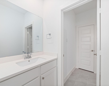 32018 Crested Knoll Court - Photo Thumbnail 33
