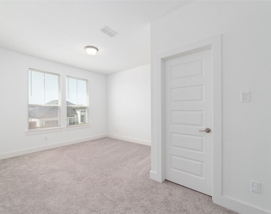 32018 Crested Knoll Court - Photo Thumbnail 32