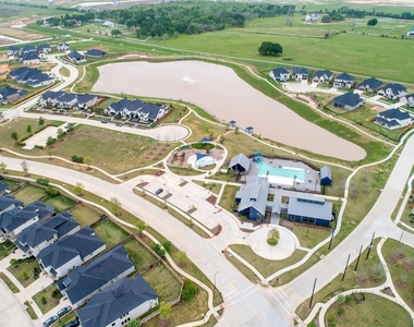 32018 Crested Knoll Court - Photo Thumbnail 46
