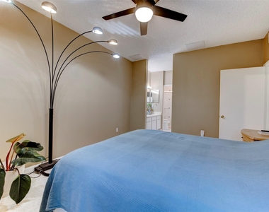 2300 Augusta Drive - Photo Thumbnail 19