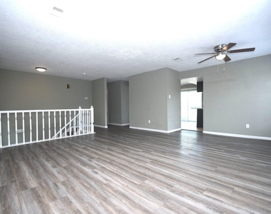 379 Richvale Lane - Photo Thumbnail 18