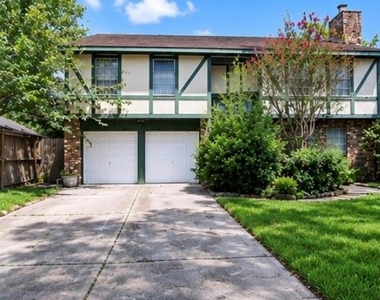 379 Richvale Lane - Photo Thumbnail 1