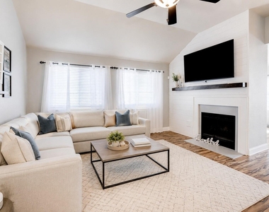 4508 Stonebridge Drive - Photo Thumbnail 4
