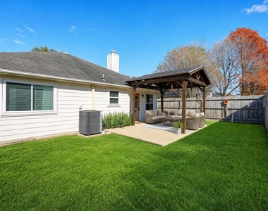 4508 Stonebridge Drive - Photo Thumbnail 22
