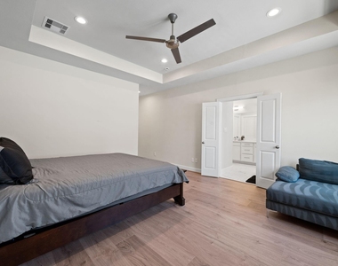 3019 Hicks Street - Photo Thumbnail 15