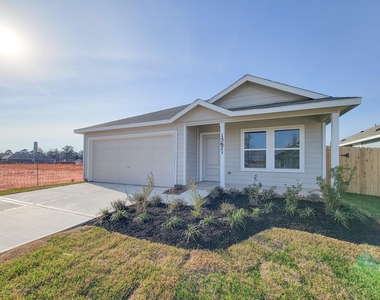 15671 Plum Brook Drive - Photo Thumbnail 1