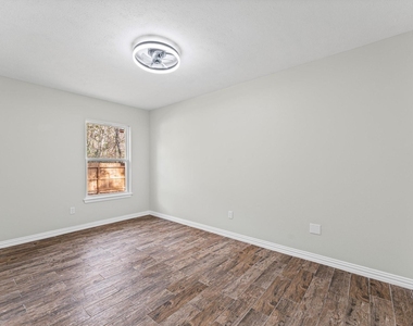 1808 N Red Cedar Circle - Photo Thumbnail 24