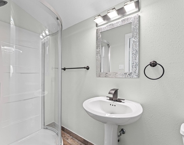 1808 N Red Cedar Circle - Photo Thumbnail 26