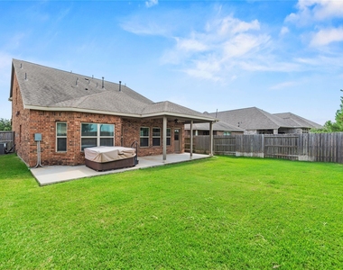 6418 Shadowbrook Hollow Trail - Photo Thumbnail 14