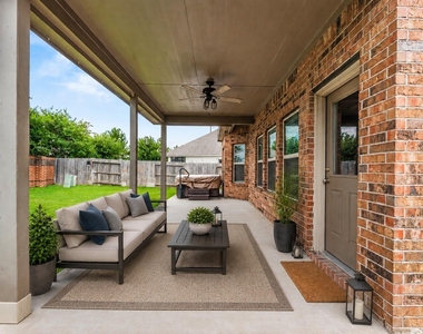 6418 Shadowbrook Hollow Trail - Photo Thumbnail 15